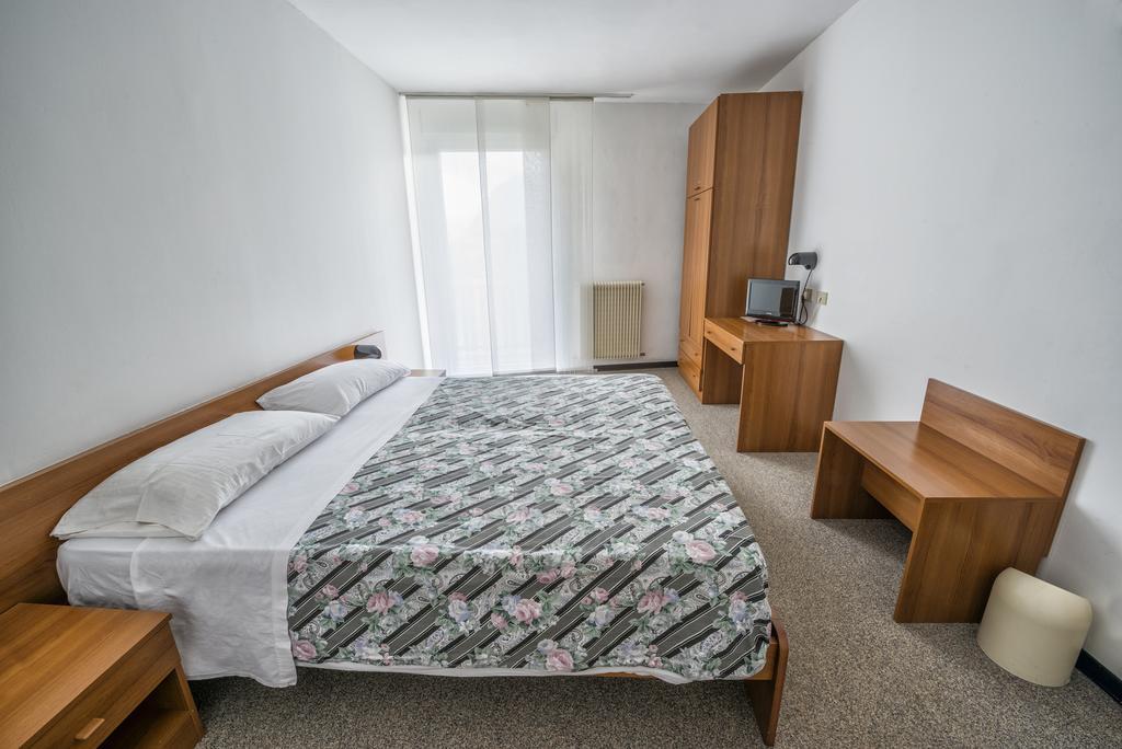 Hotel Drago Mezzocorona Szoba fotó