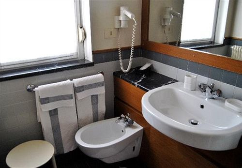 Hotel Drago Mezzocorona Kültér fotó