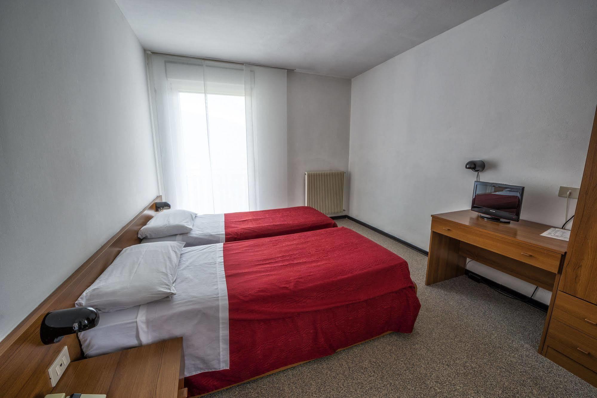 Hotel Drago Mezzocorona Kültér fotó